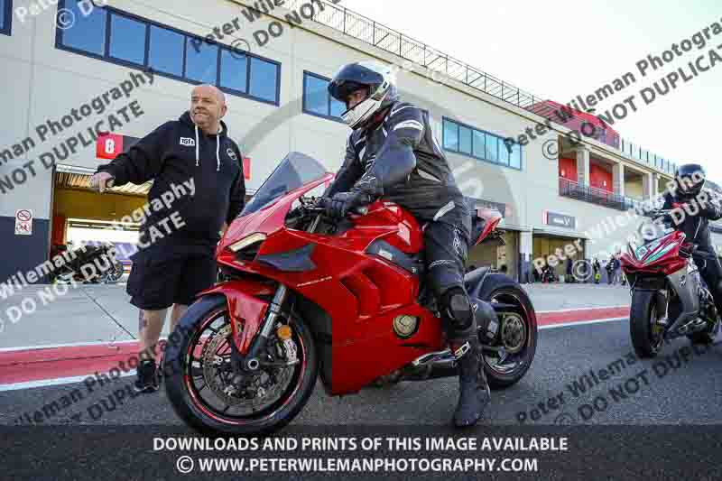 cadwell no limits trackday;cadwell park;cadwell park photographs;cadwell trackday photographs;enduro digital images;event digital images;eventdigitalimages;navarra;no limits trackdays;peter wileman photography;racing digital images;trackday digital images;trackday photos